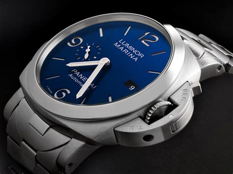 watch lounge panerai|panerai watch name.